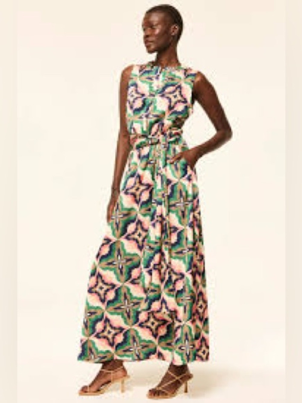 Misa Los Angeles Anabella Sleeveless Maxi Dress in Geometric Floral - Picture 3 of 15